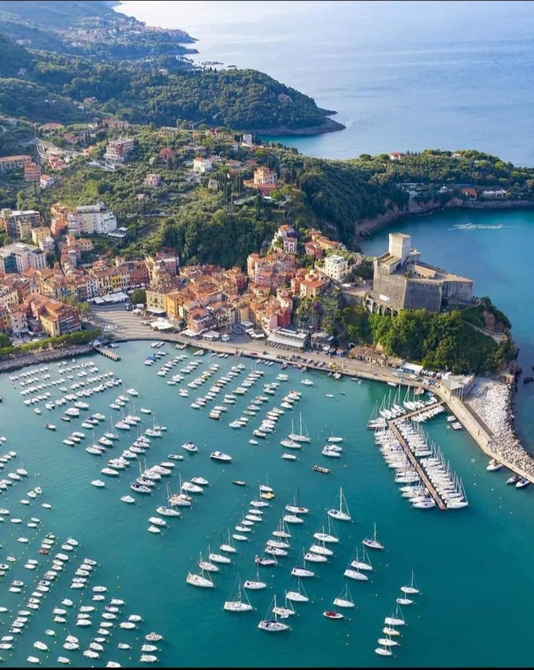 Apartamento Dal Conte La Spezia Exterior foto
